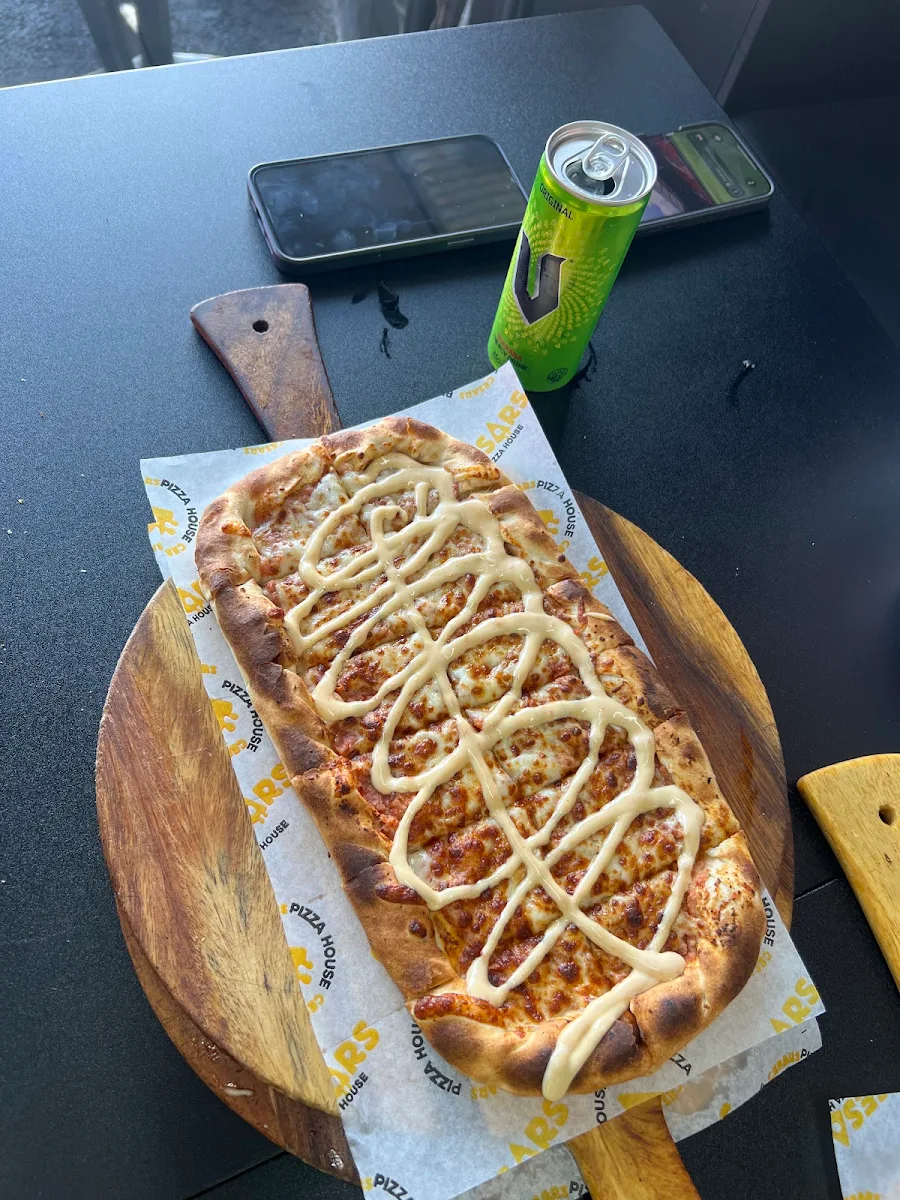 Biscoff Pizza, Cesars Pizza House