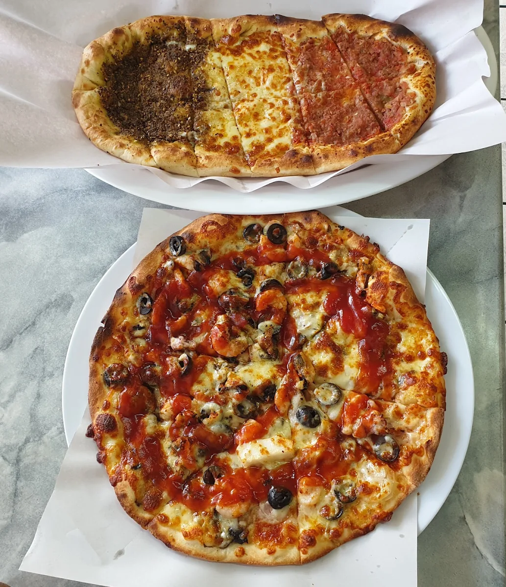 Traboulsiye Pizza, Cesars Pizza House