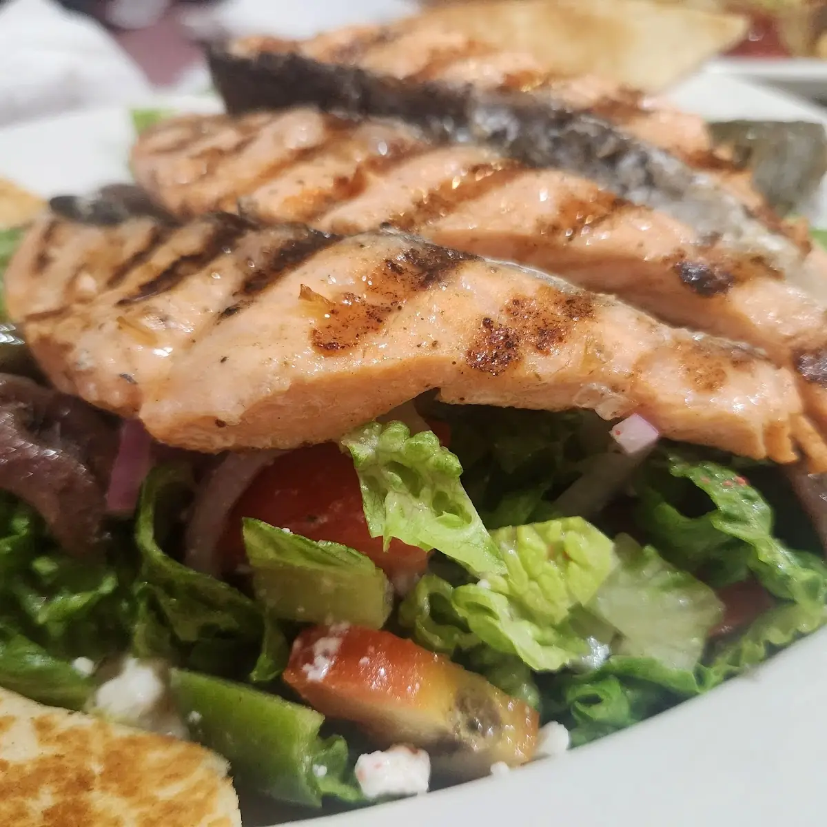 Salad with Grilled Salmon