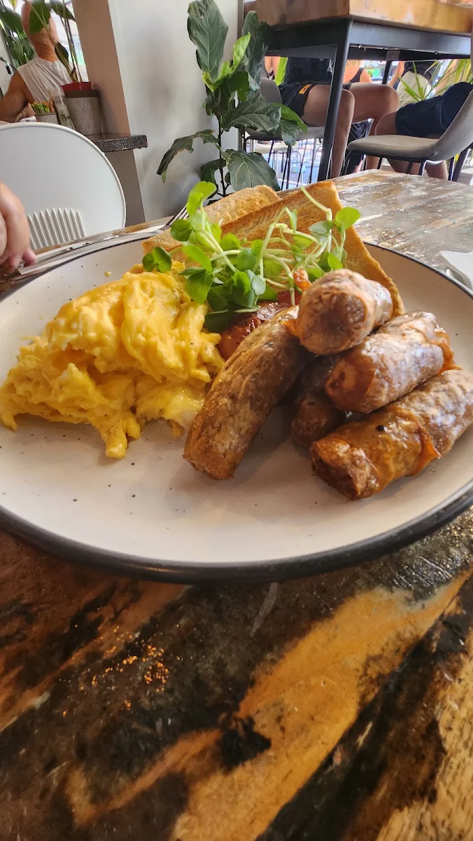 Sausages and Scrambled Eggs, Thyme Cafe Bar