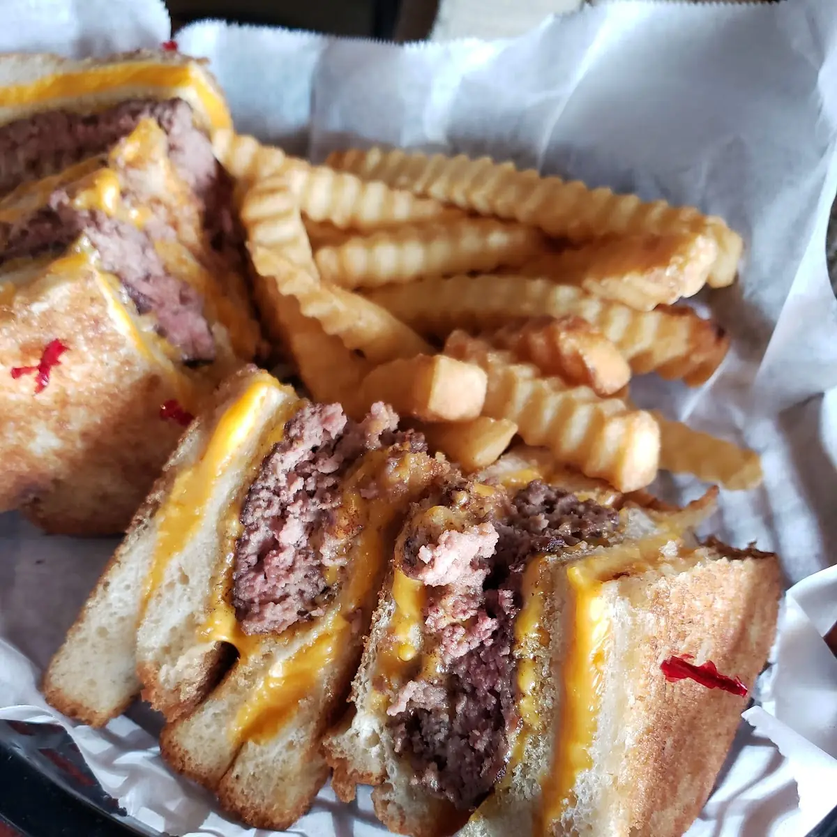 Grilled Cheese Cheeseburger