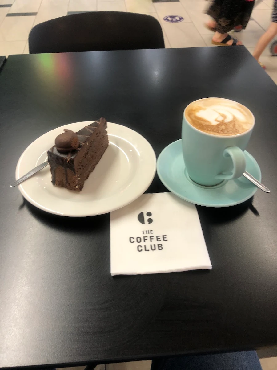 Chocolate Cake & Coffee