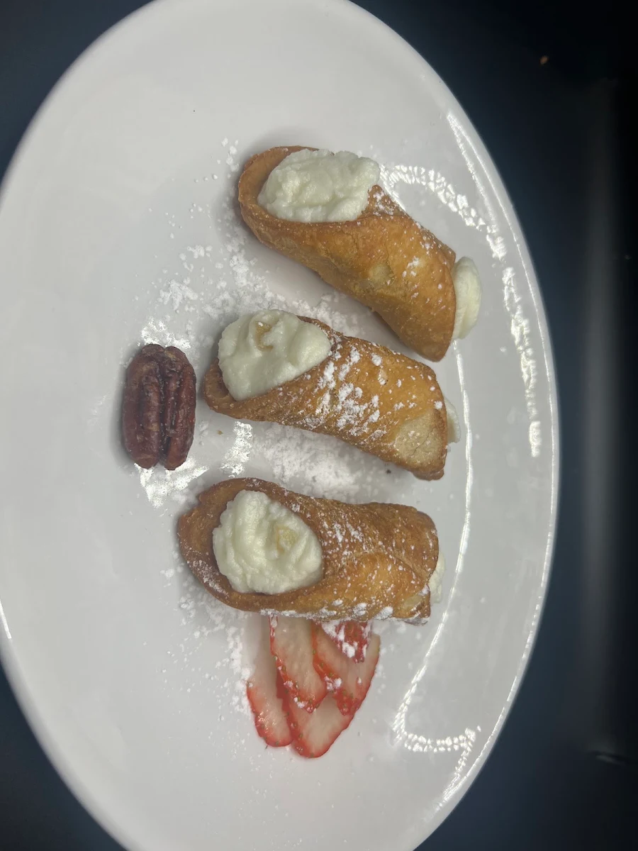 Cannoli, Restaurant Castello