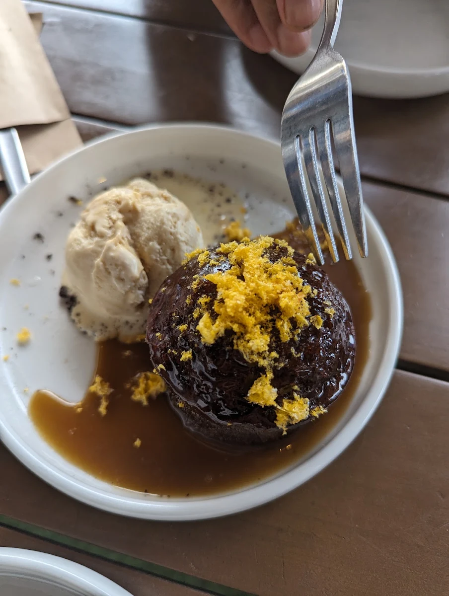Sticky Date Pudding
