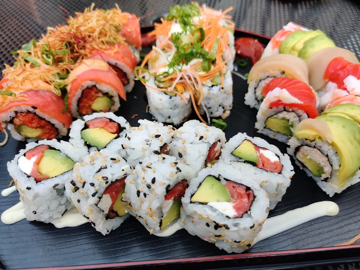 Snowcrab Sushi Roll