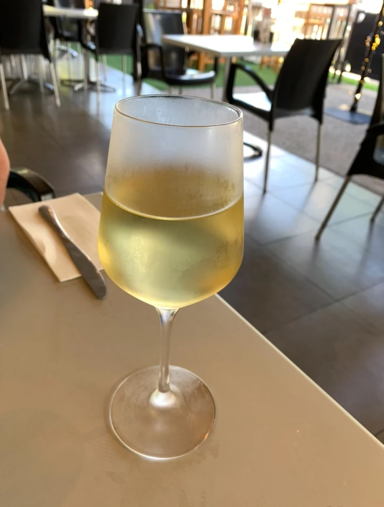 Nice Chardonnay, Social Cafe, Bar & Restaurant