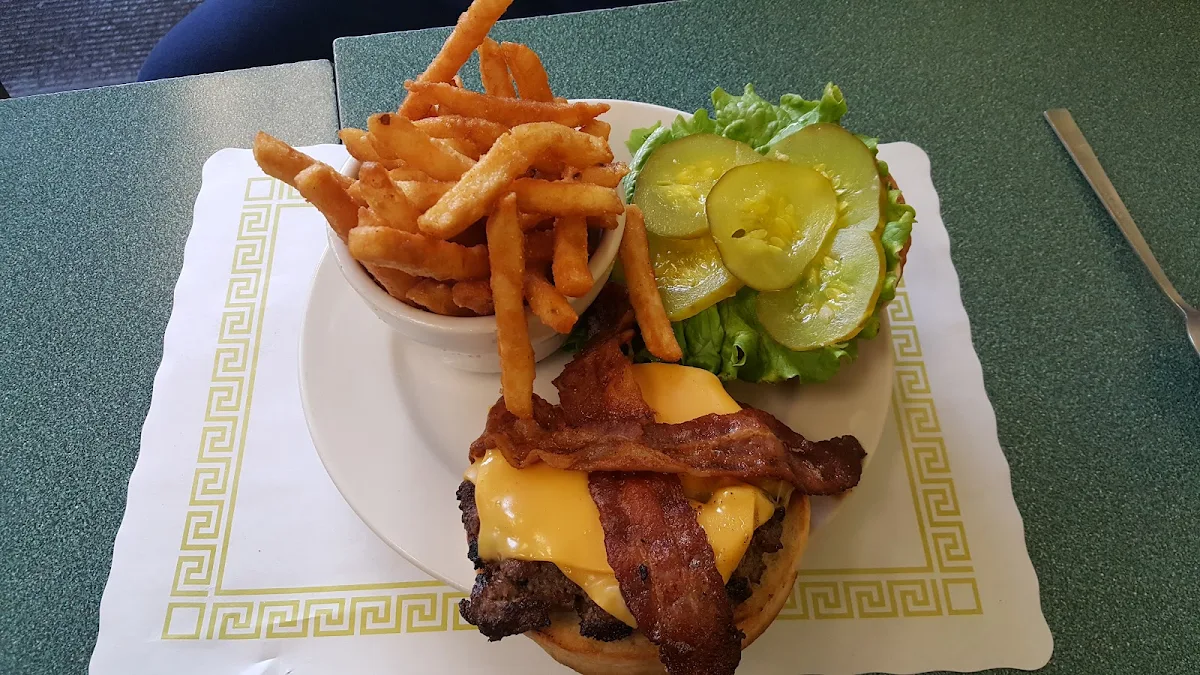 Bacon Cheeseburger