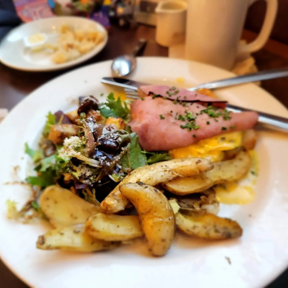 Eggs Benedict