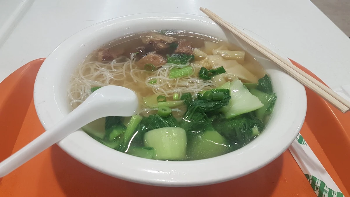 Braised Beef and Wonton Noodle Soup, Six Avenue