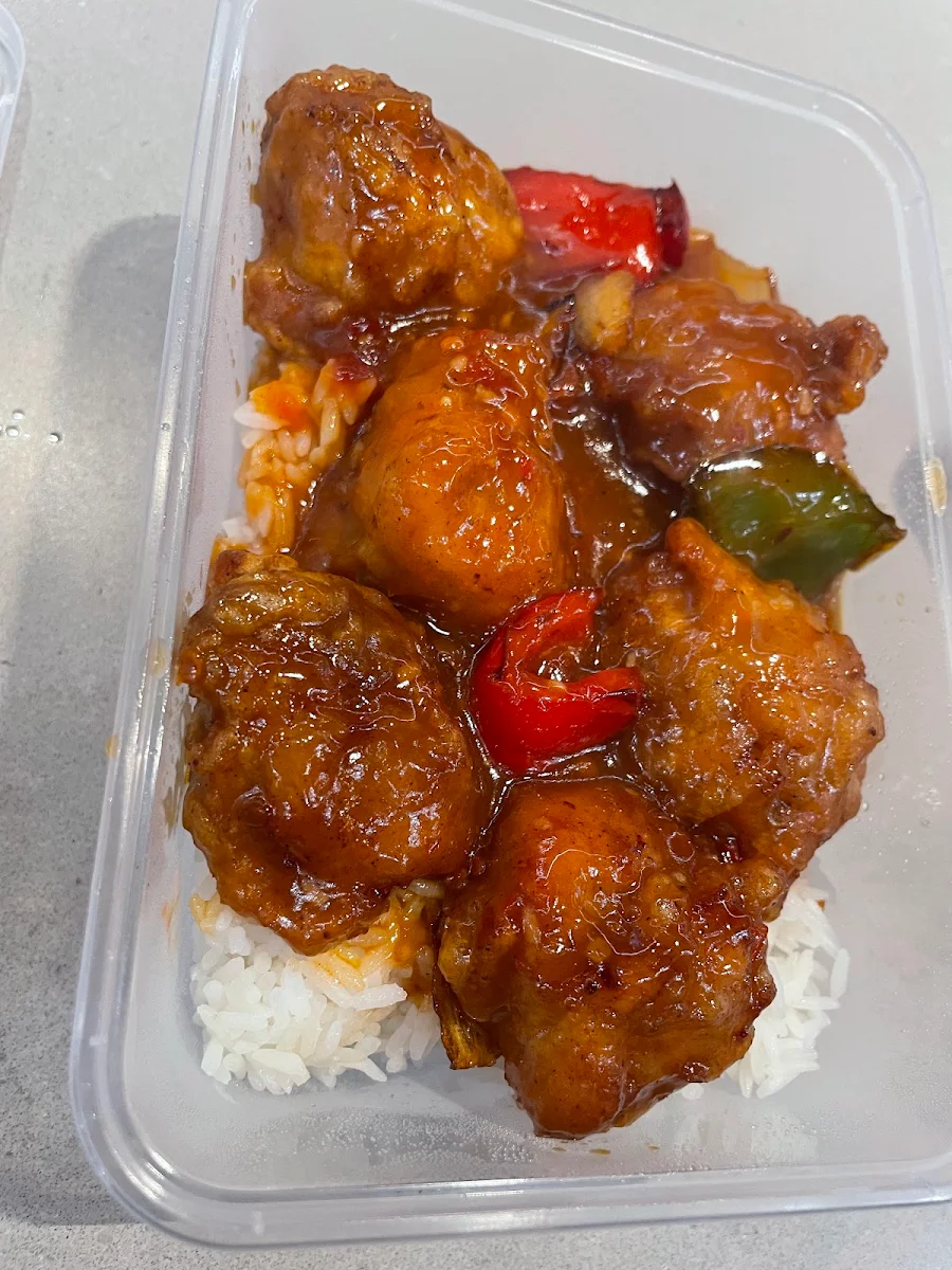 Spicy Chicken, Six Avenue