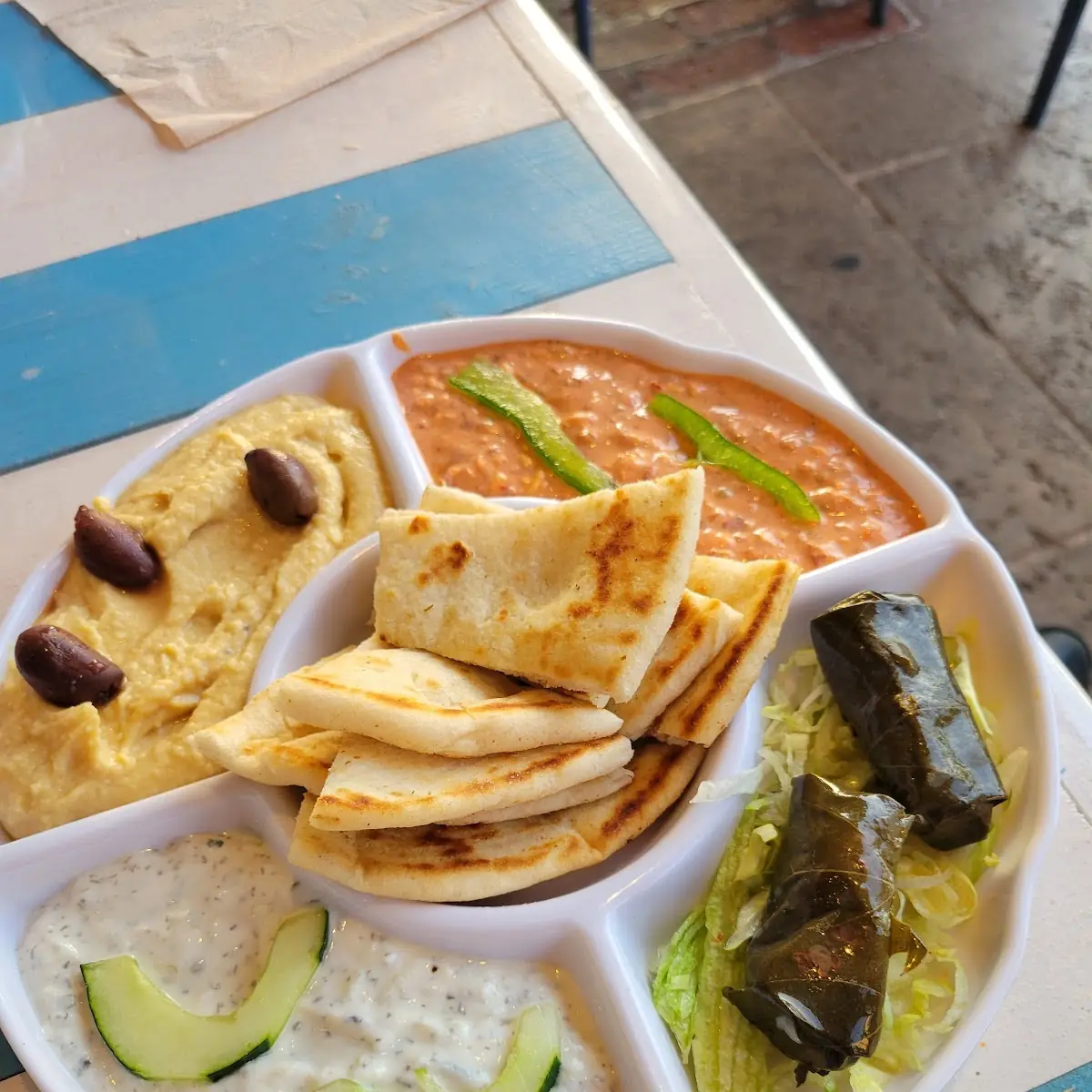 Hummus Plate