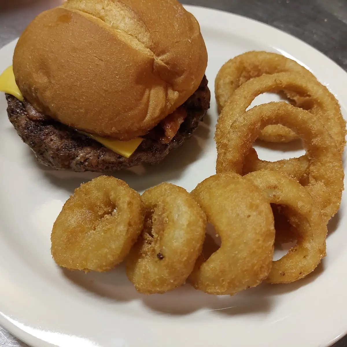 Cheese Burger and Onion Rings