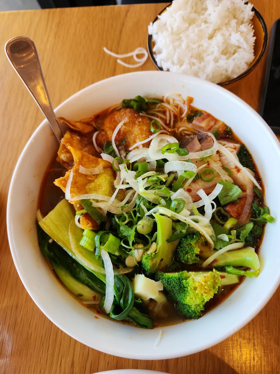 Roasted Pork Belly & Dumpling Spicy Soup