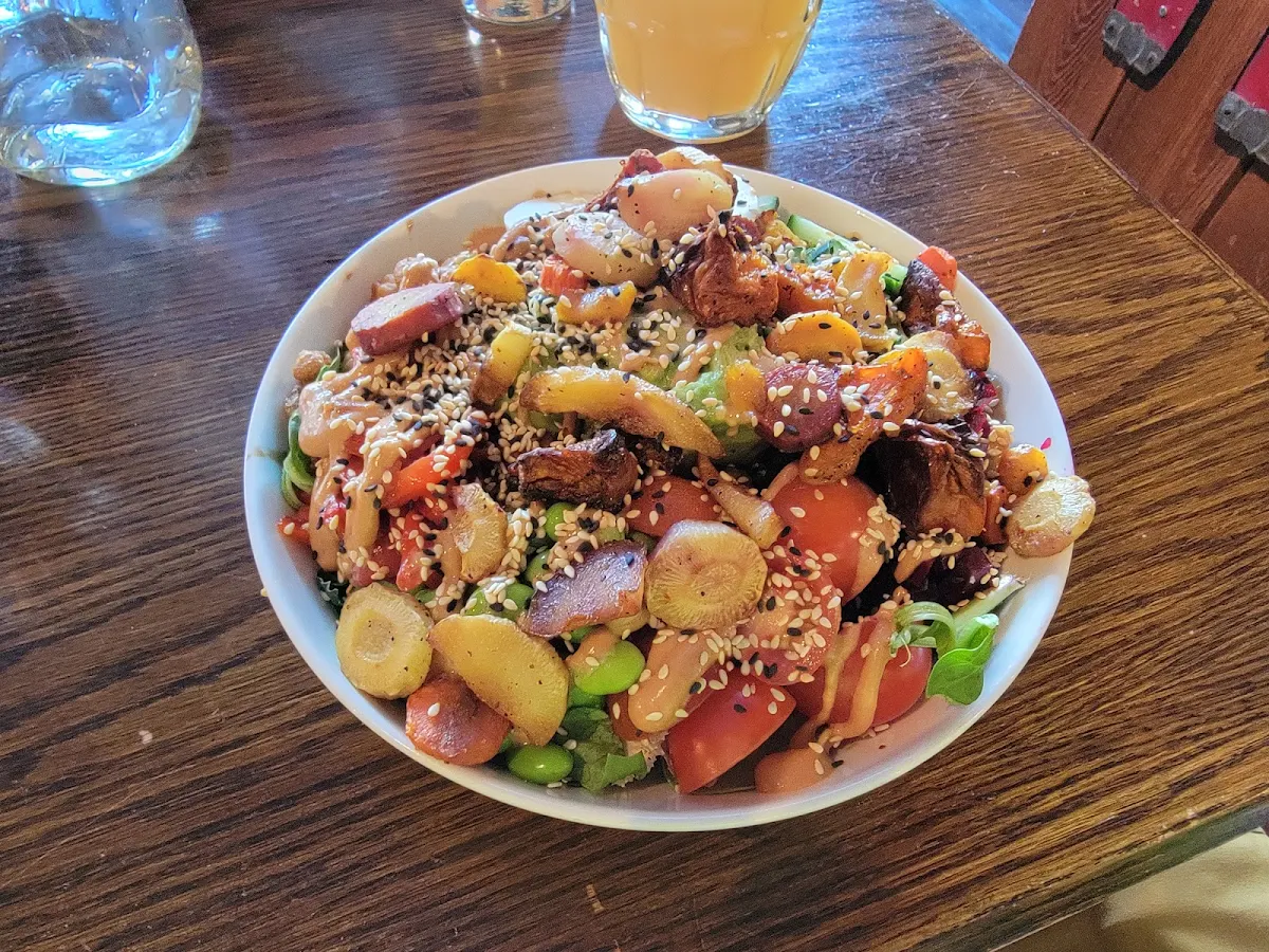 Winter Buddha Bowl, Bullwheel