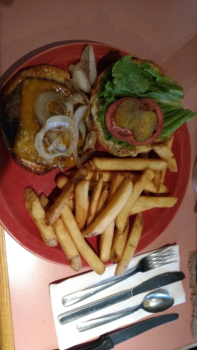 Cheeseburger Deluxe, Early Bird Cafe
