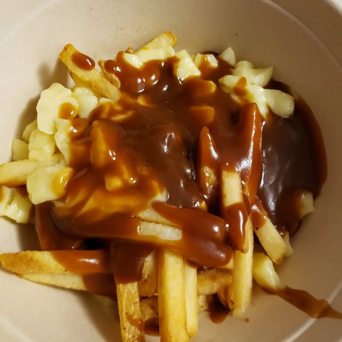 Large Poutine, Harvey's