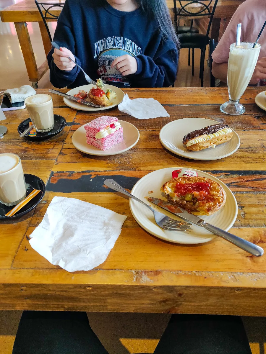 Highlights, Kelly's Bakery, Cafe & Bakehouse