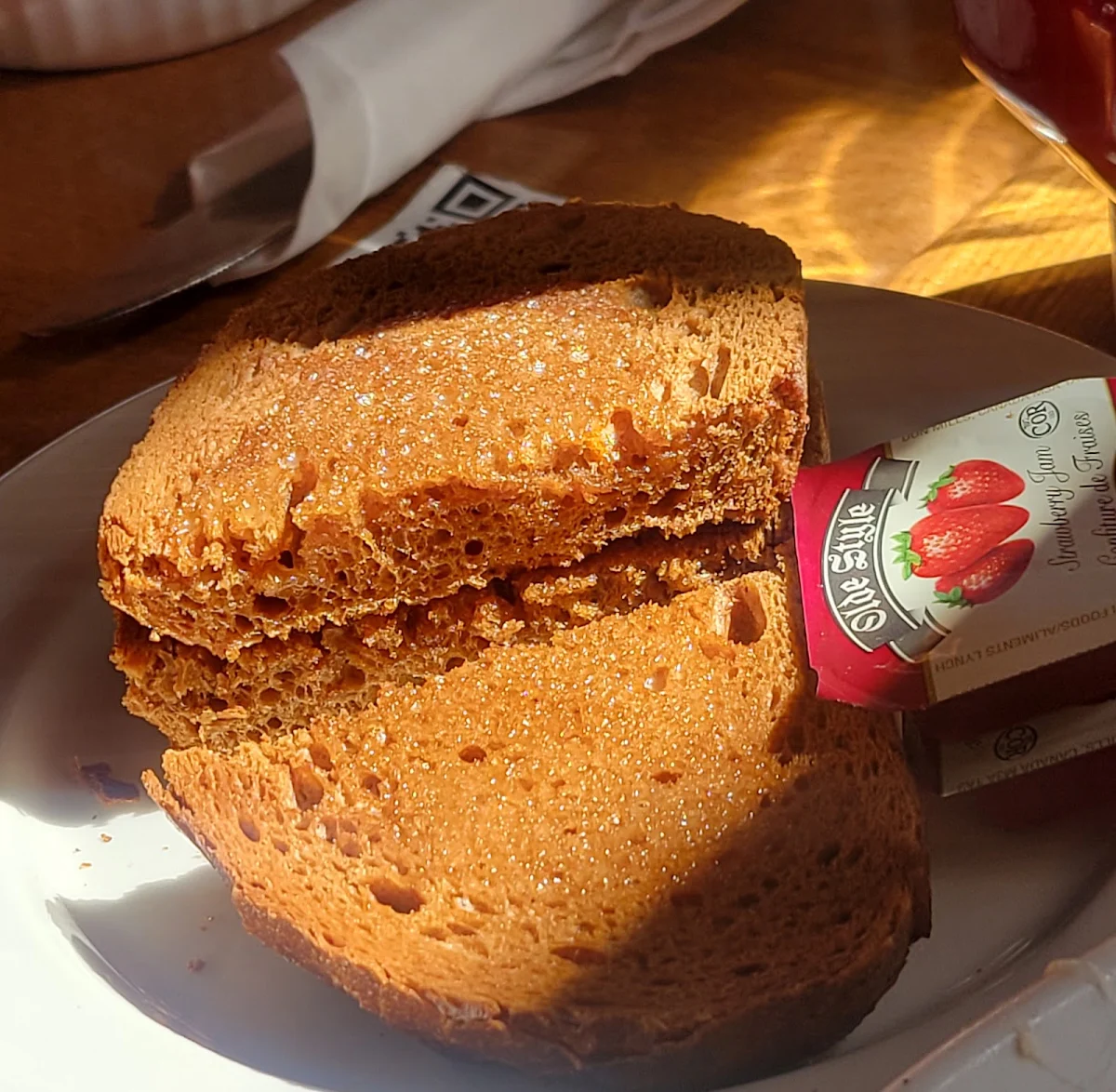 Brown Rye with Butter, Sunset Grill