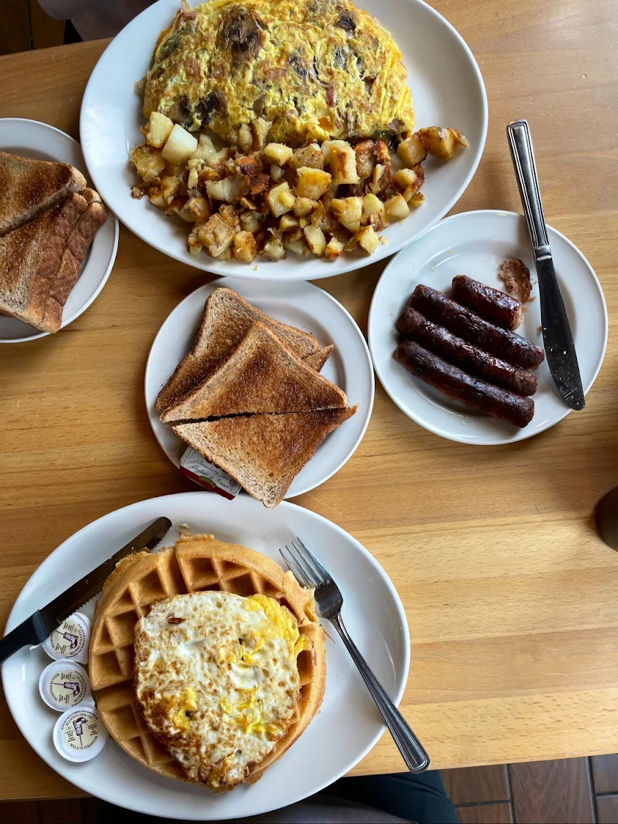 Butter and Syrup, Sunset Grill