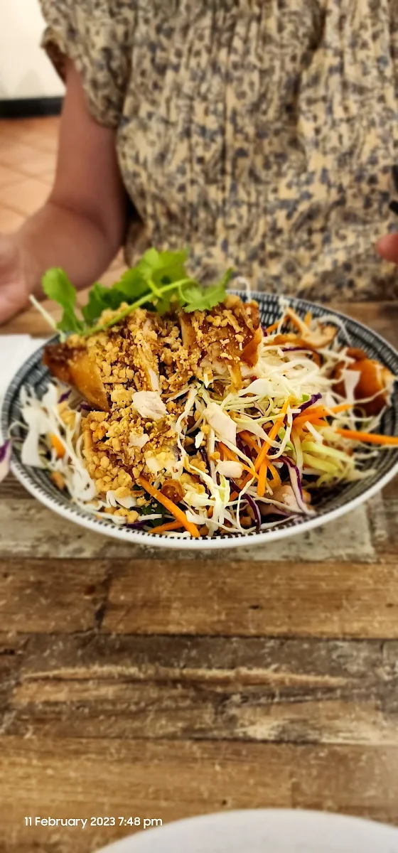 Crispy Skin Chicken Salad, Mr Saigon