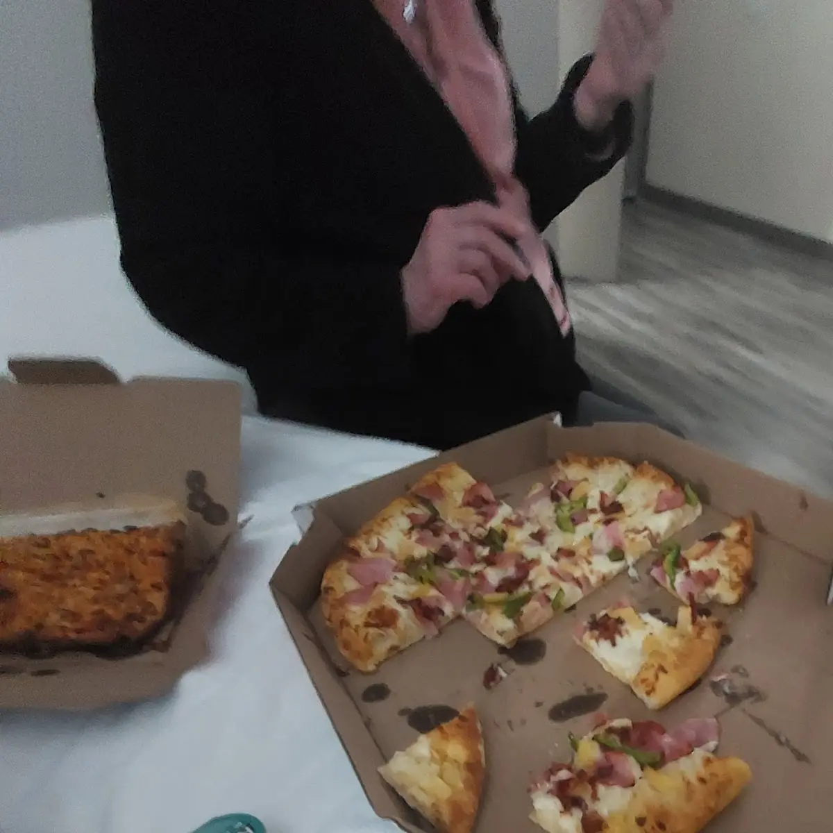 Hawaiian Pizza & Stuffed Cheesy Garlic Bread