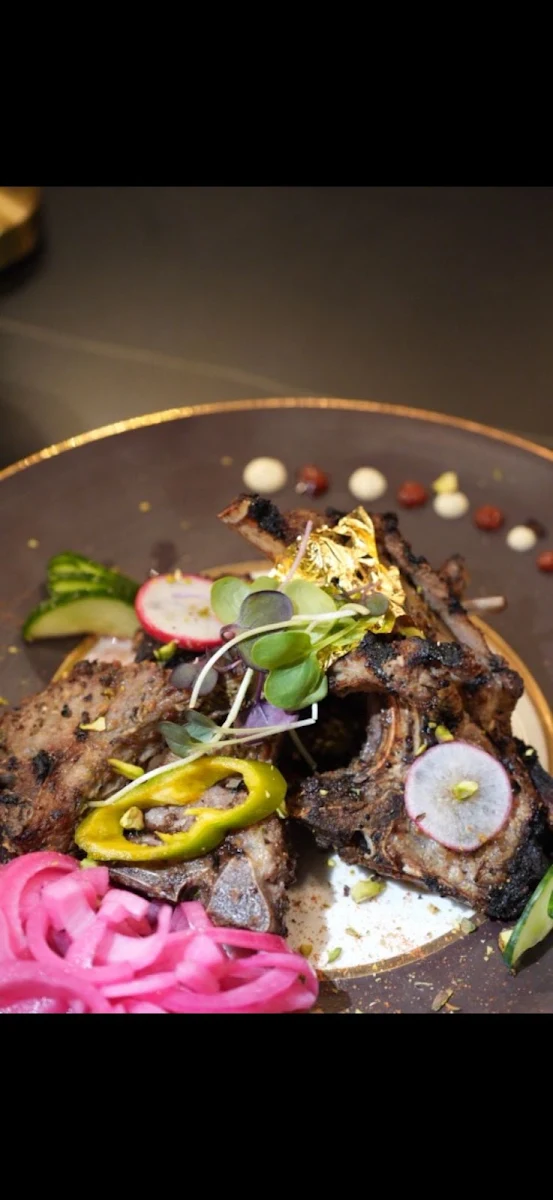Highlights, Mirage Lounge & Restaurant