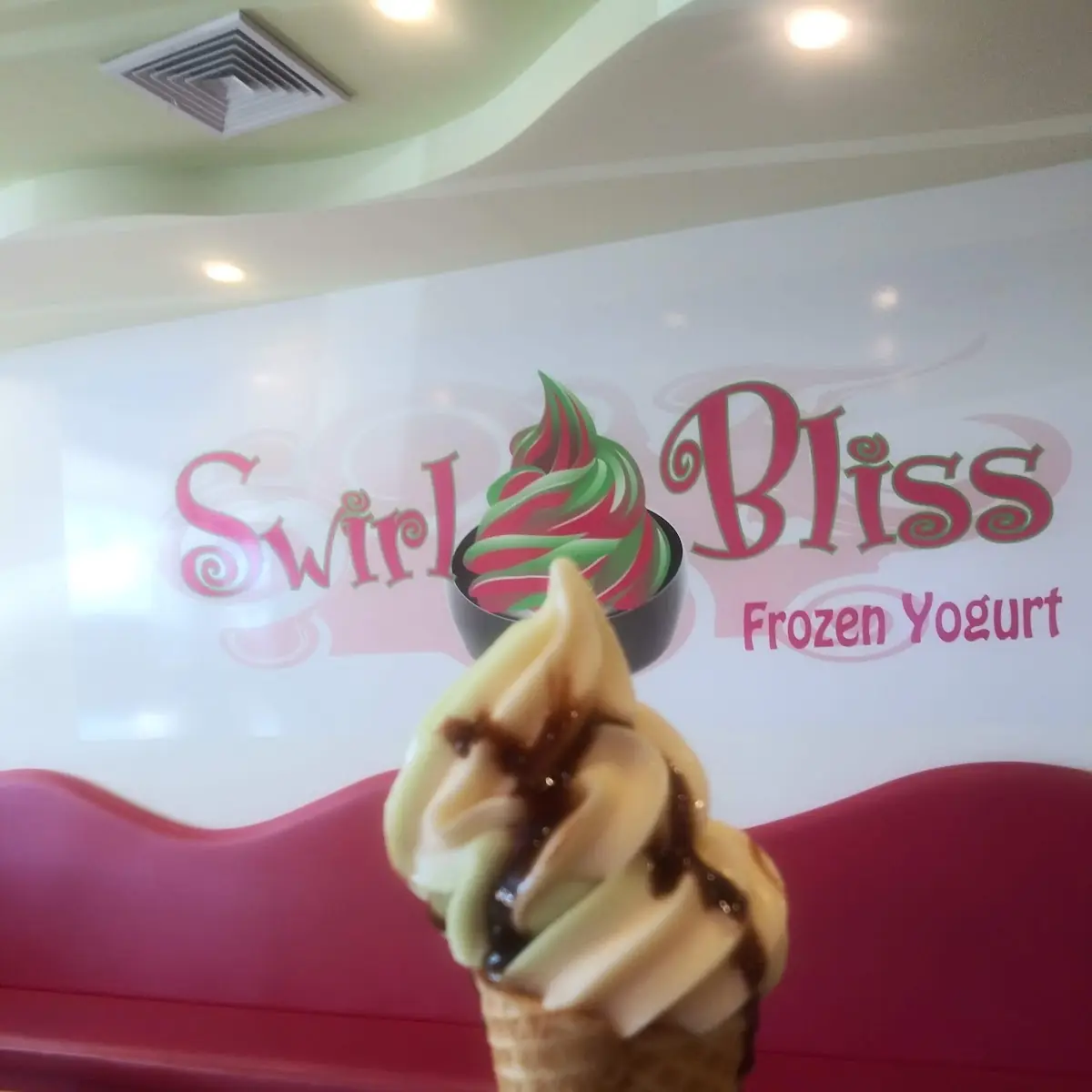 Sugar Cone with Frozen Yogurt