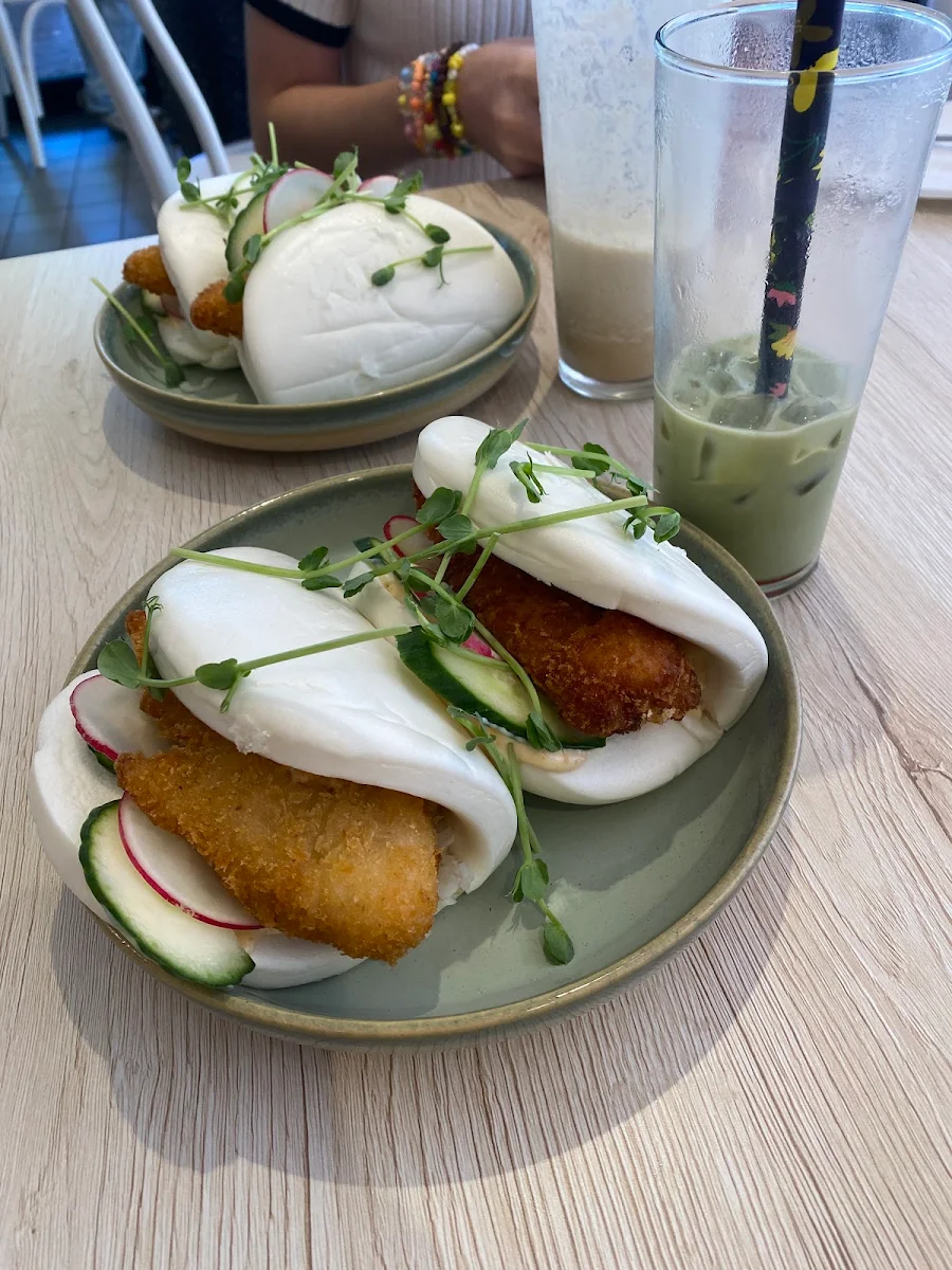 Fried Chicken Bao Buns, LUCA