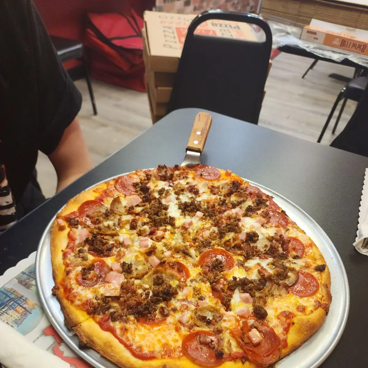 Grilled Chicken Pizza 16" (Large)