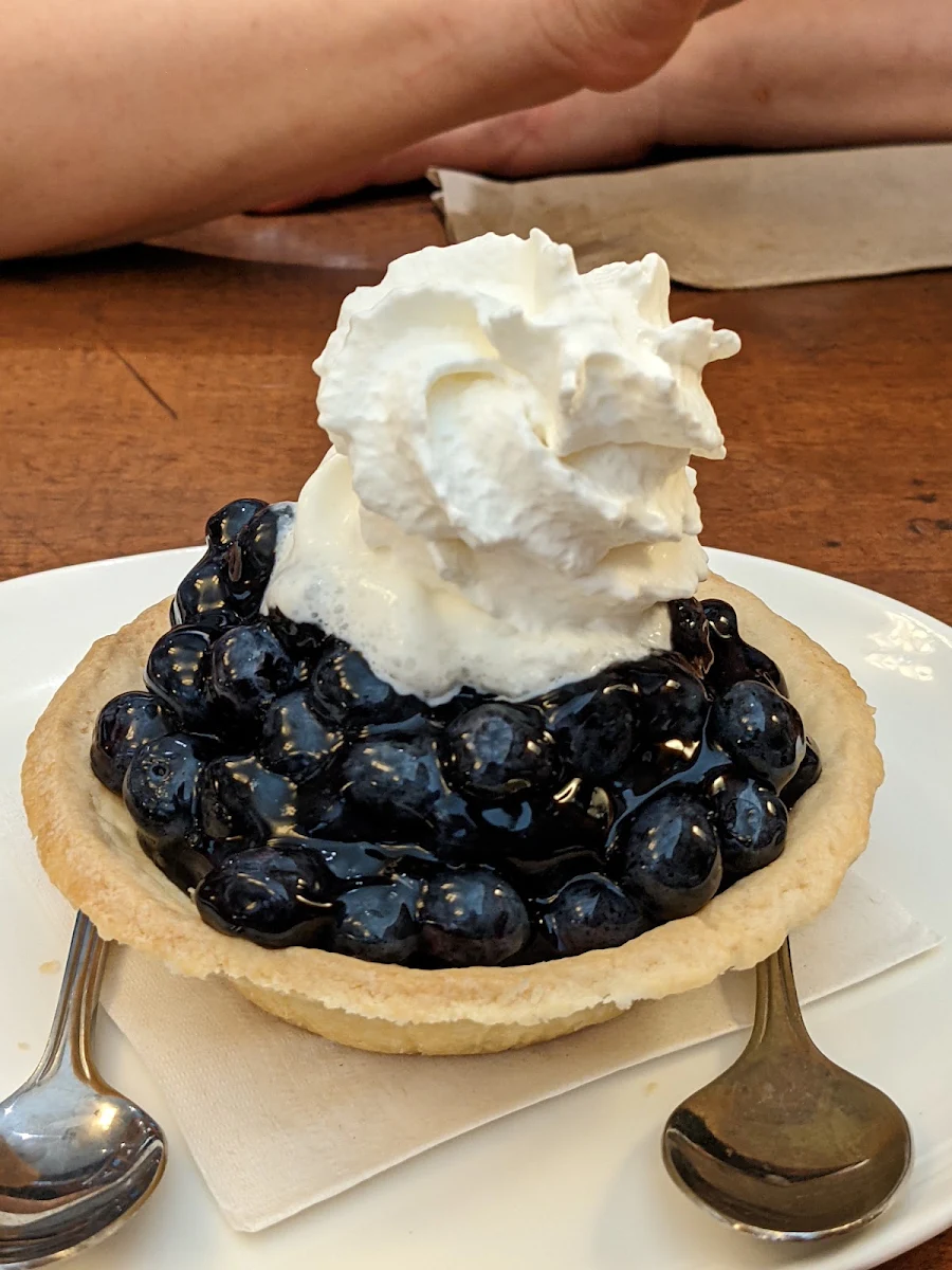 Blueberry Pie, White Spot Coquitlam