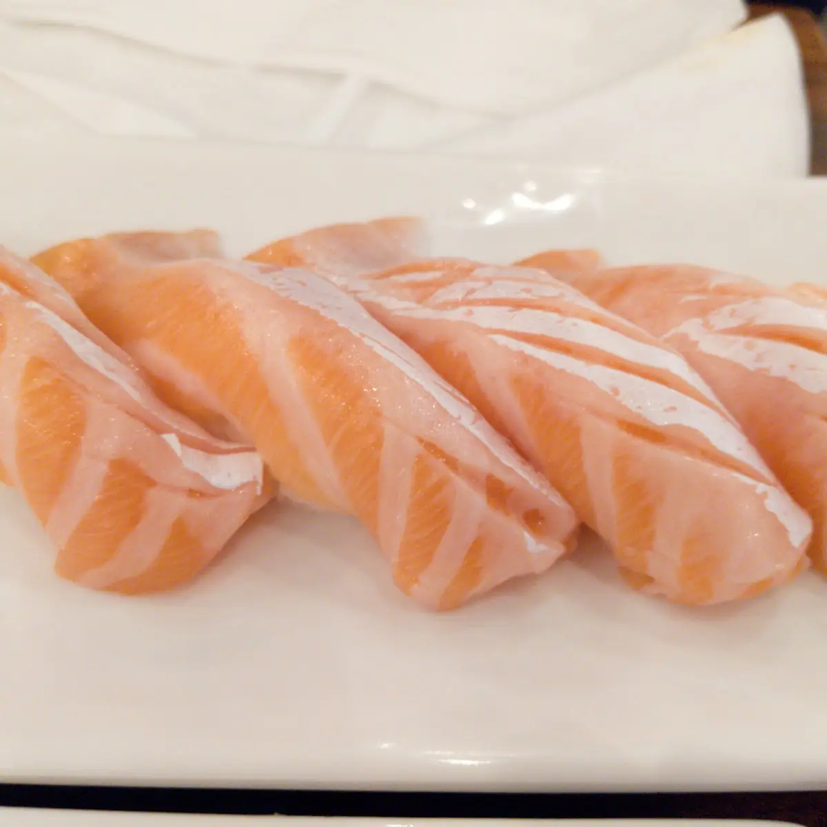 Salmon Sashimi 3pc