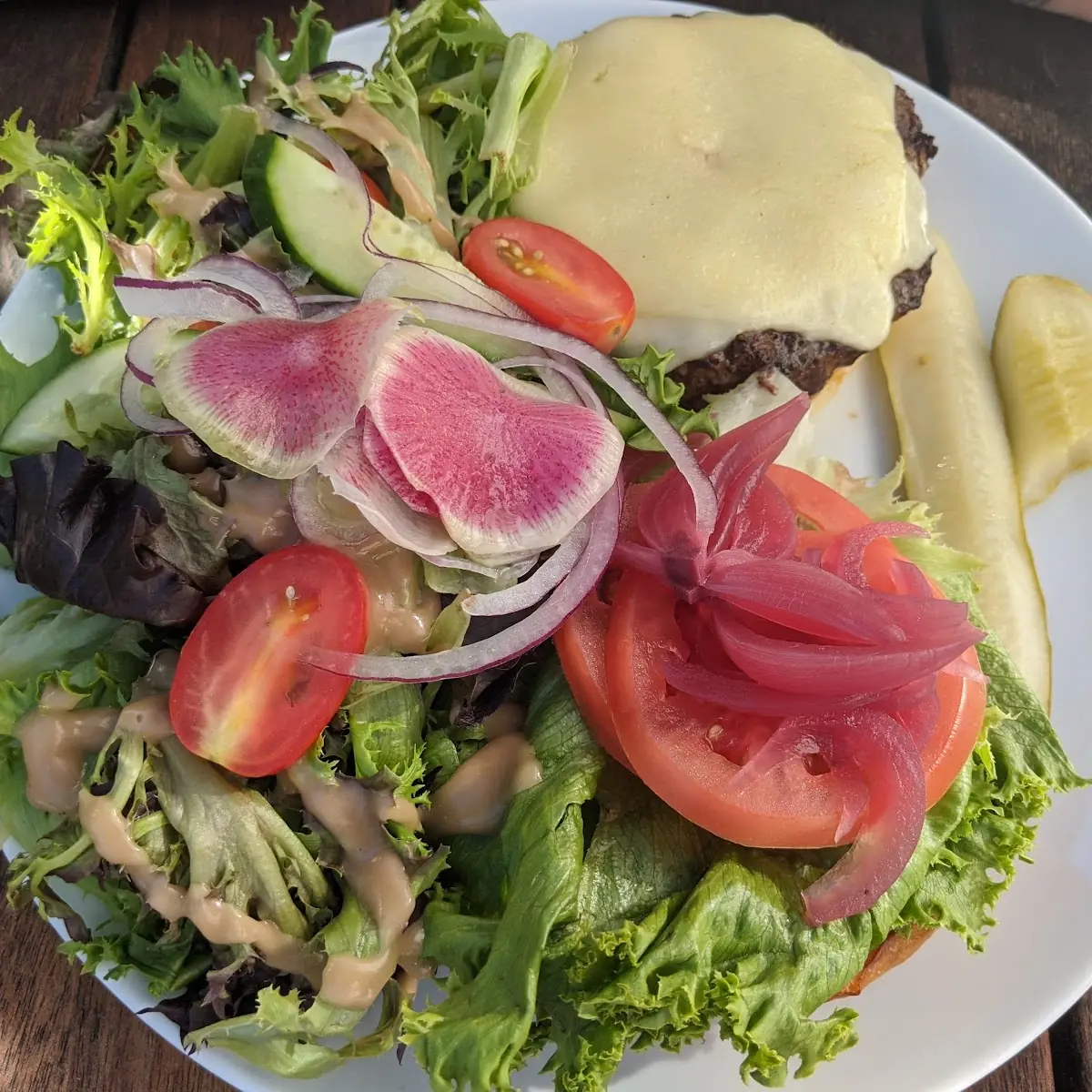 Burger with Side Salad