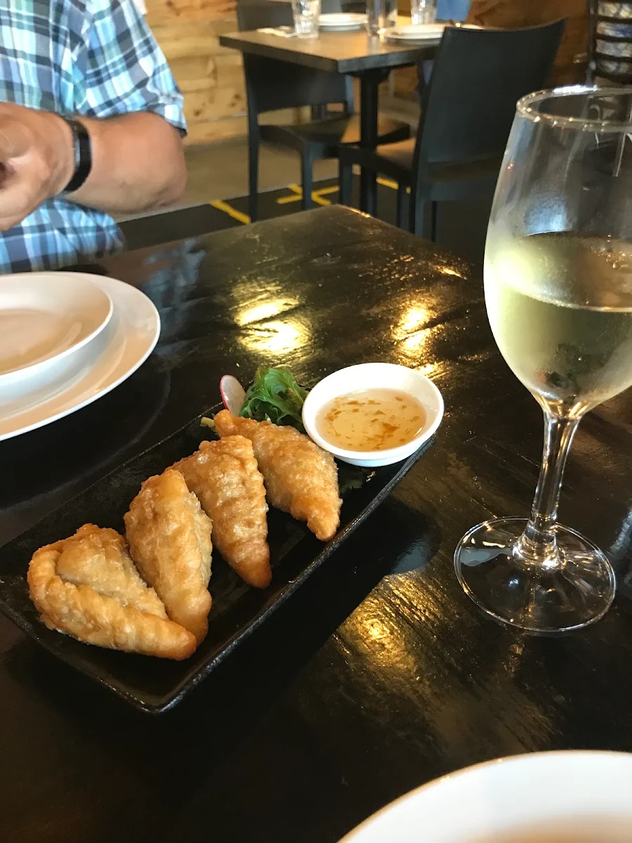 Curry Puffs, Limlong Thai Restaurant