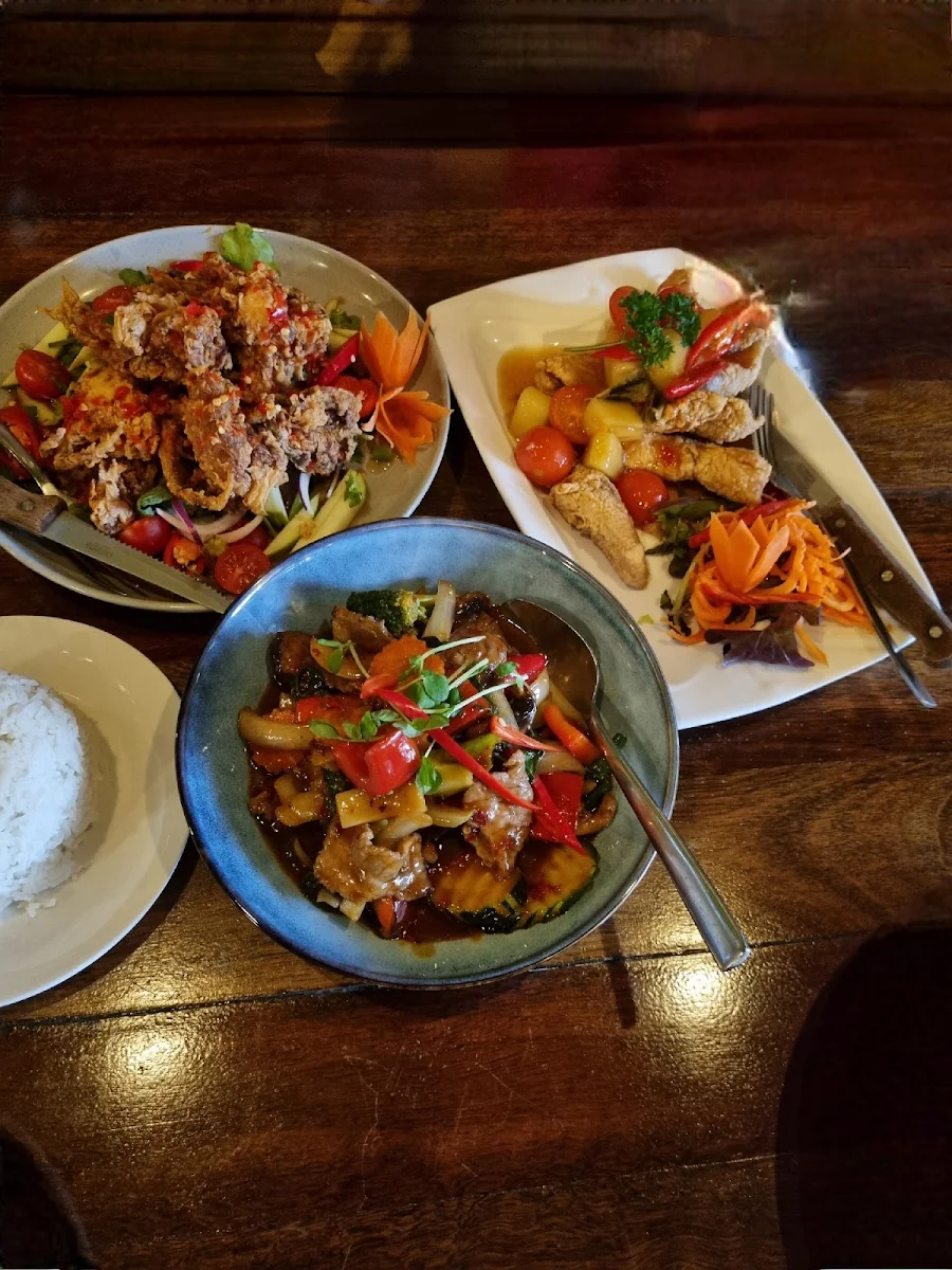 Steamed Rice, Limlong Thai Restaurant