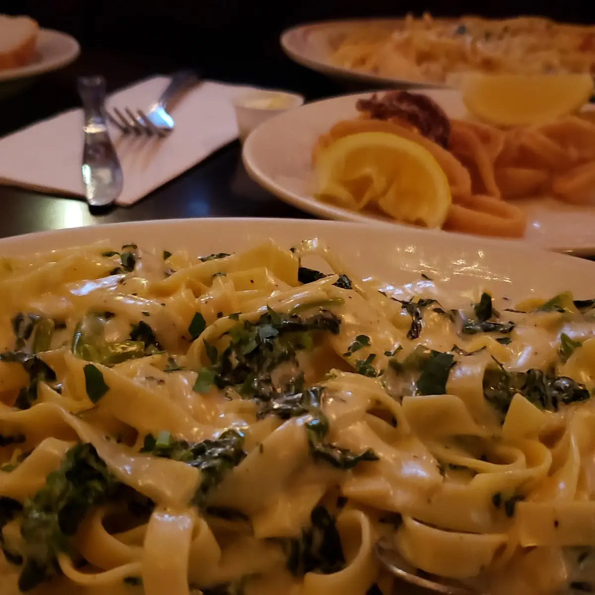Fettuccine Alfredo with Spinach