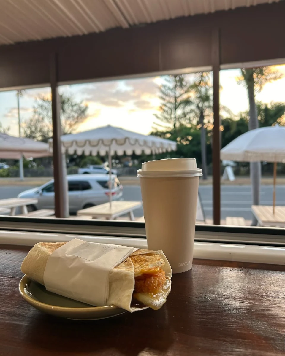 Highlights, Brews & Bites Beachside Cafe