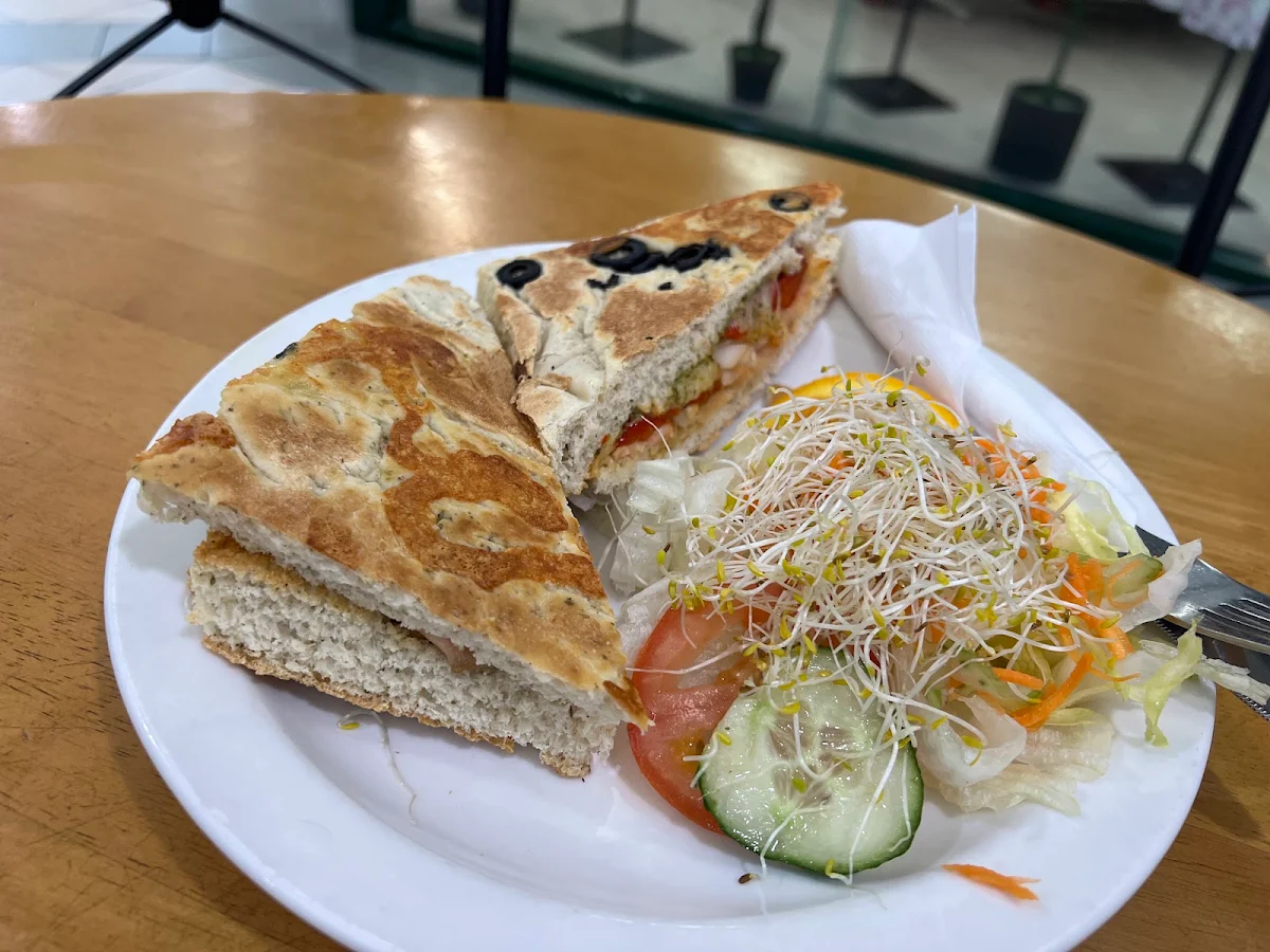 Highlights, Vincenzo's Coffee Lounge
