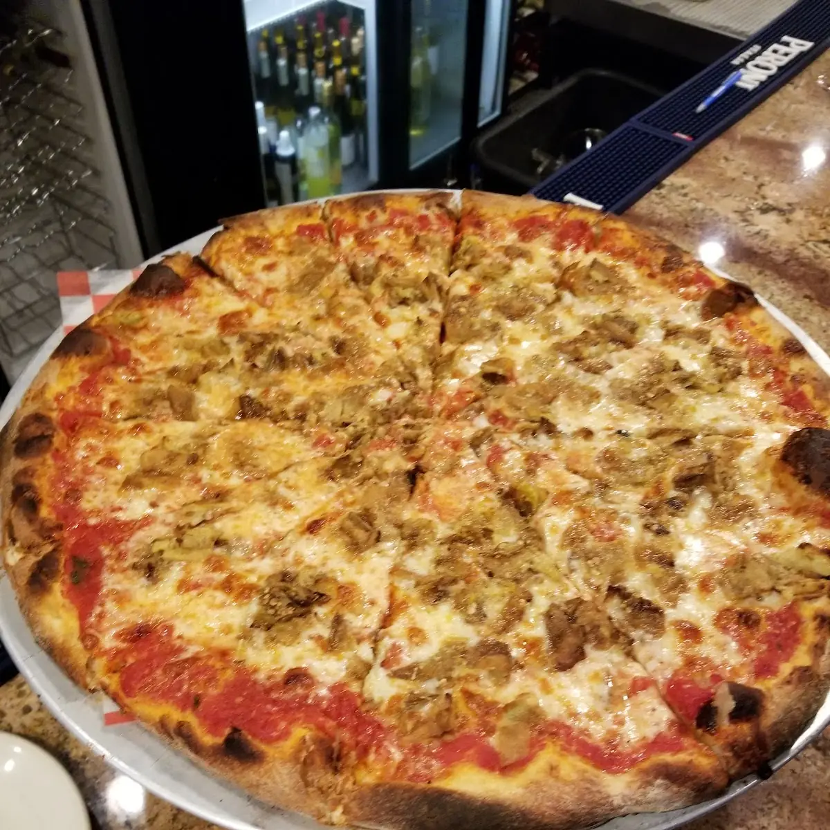 lg Sicilian with Tomato Sauce and Mozzarella