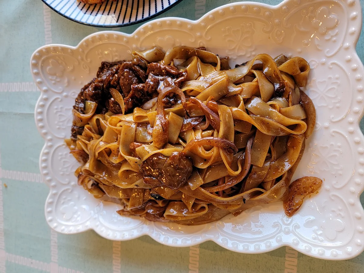 Soy Sauce Chencun Noodles (鼓油皇撈陳村粉)