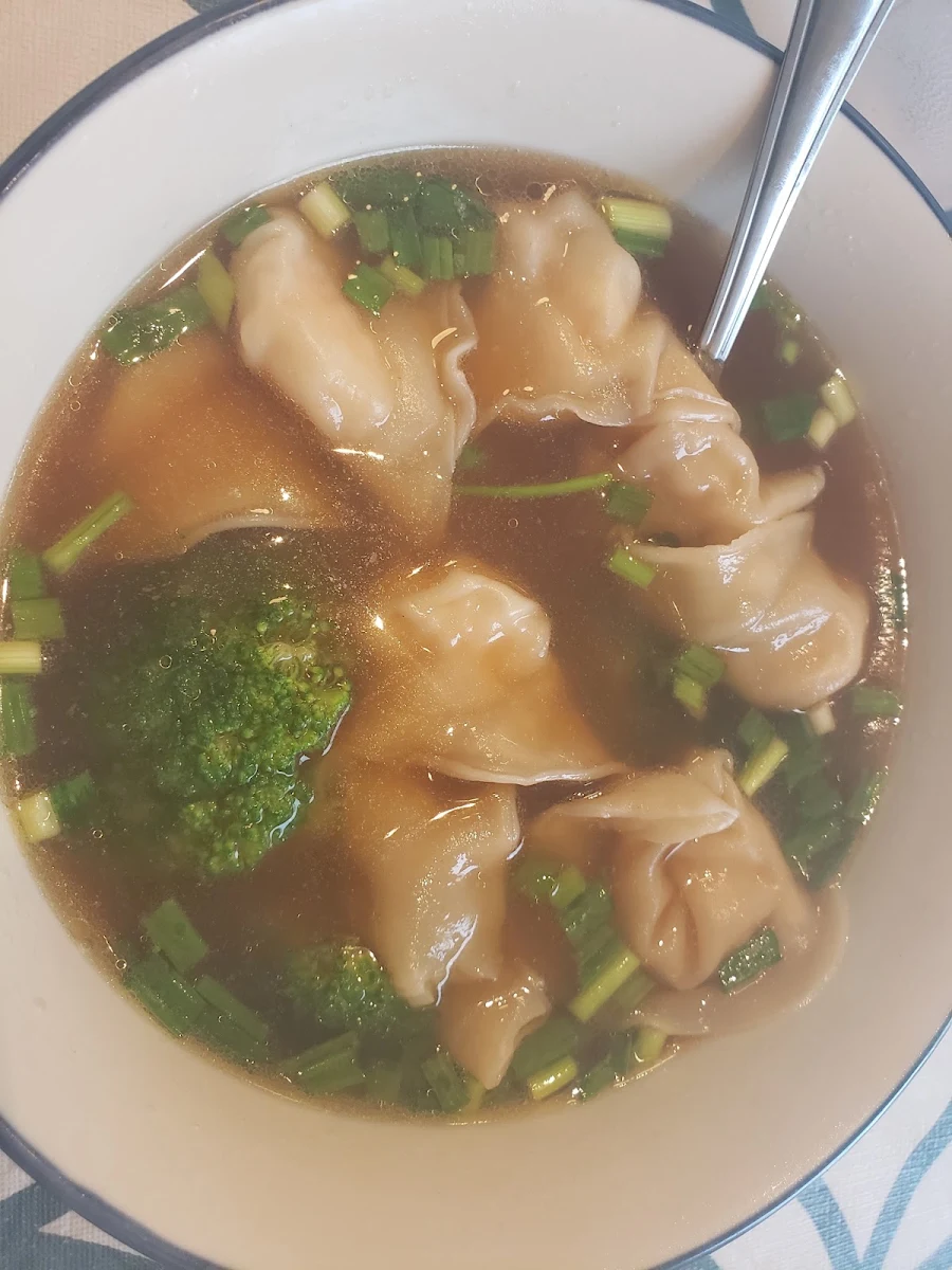 Wonton Soup (雲吞湯)