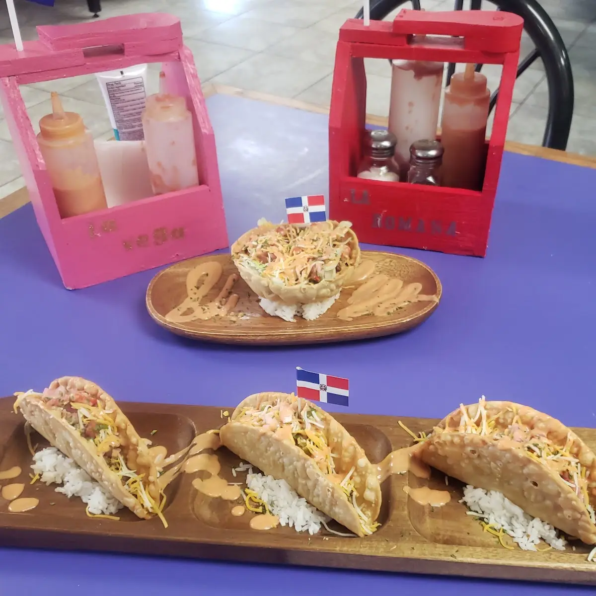 Taco Bowl Y Tacos