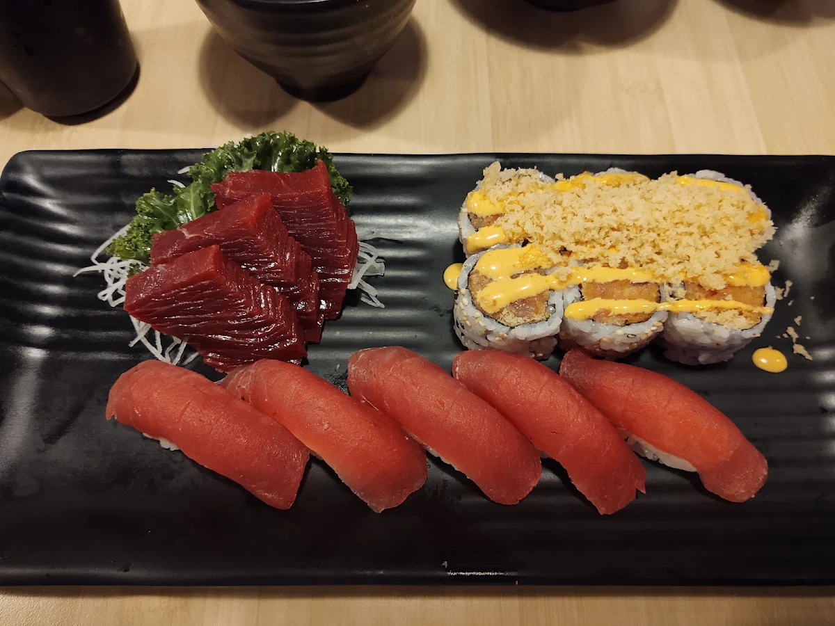 Tuna Lover Set 14, Hana Sushi