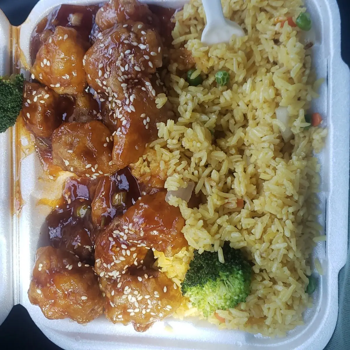 Sesame Chicken Lunch