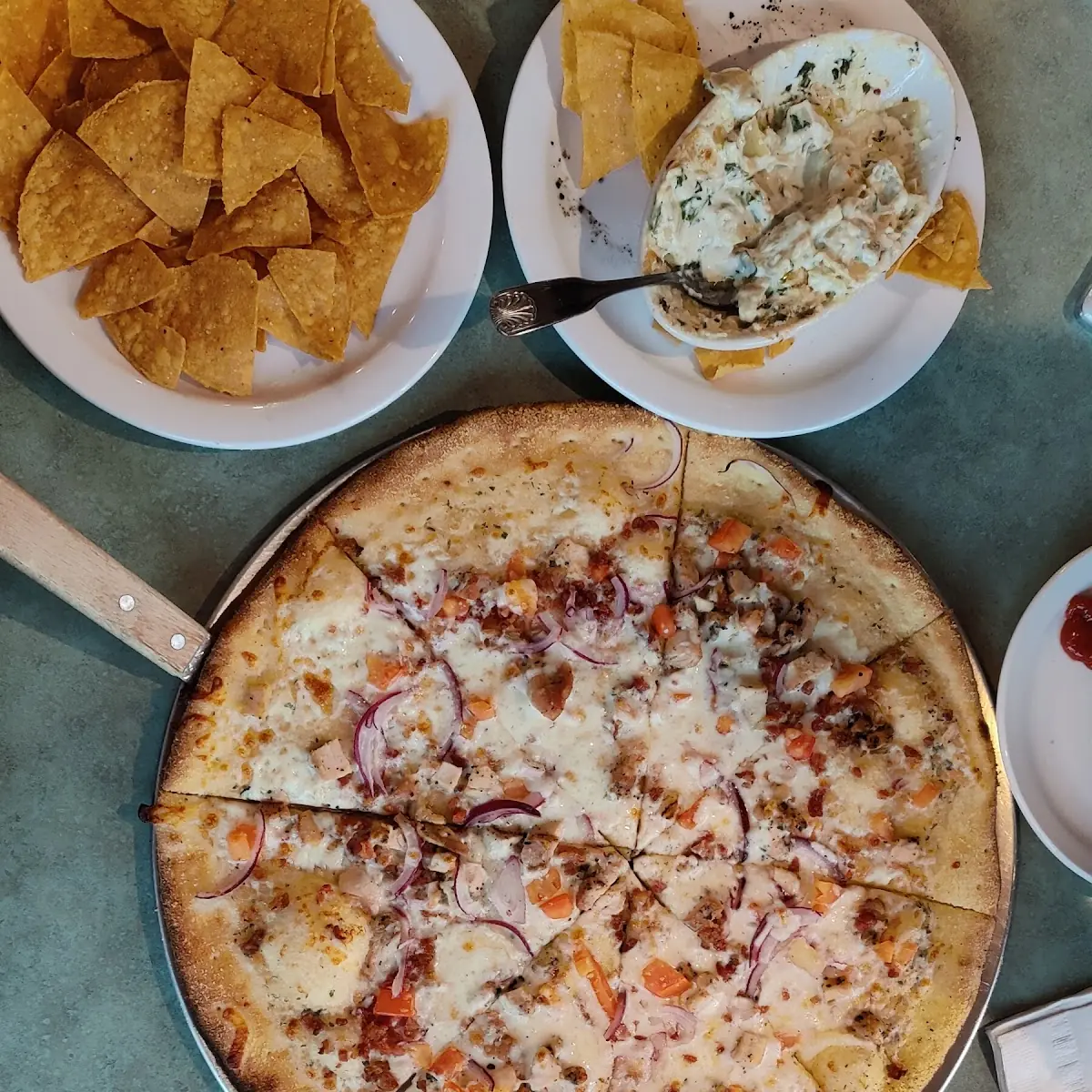 Chicken Bacon and Ranch Pizza
