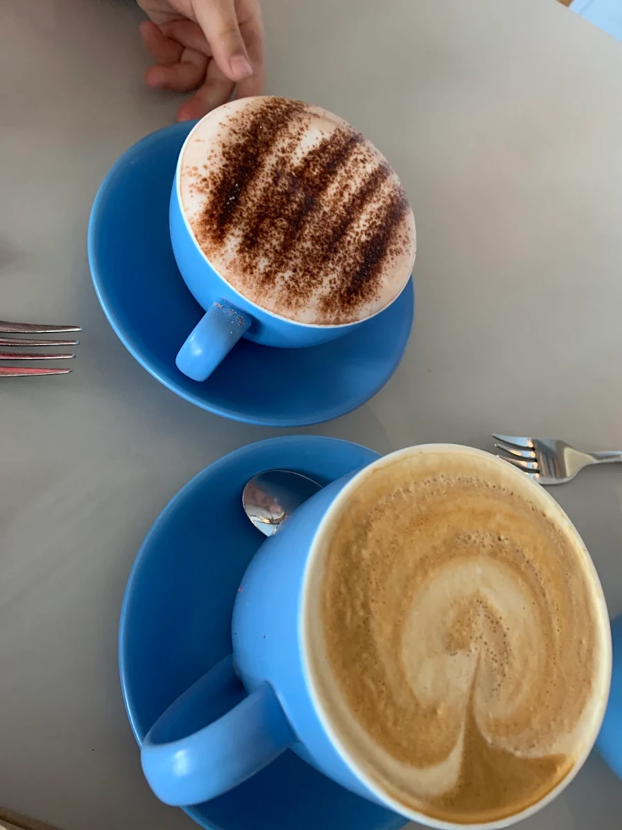 Hot Chocolate and Latte, Degani Mernda Junction