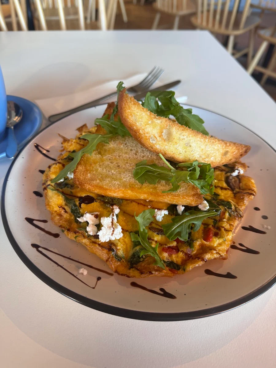 Mediterranean Omelette, Degani Mernda Junction