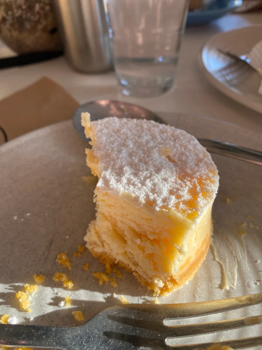 New York Cheesecake, Degani Mernda Junction