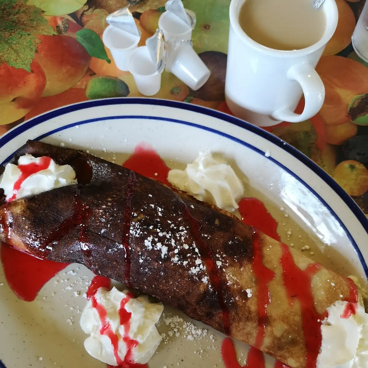 Berries and Custard Crepe, Early Bird Restaurant