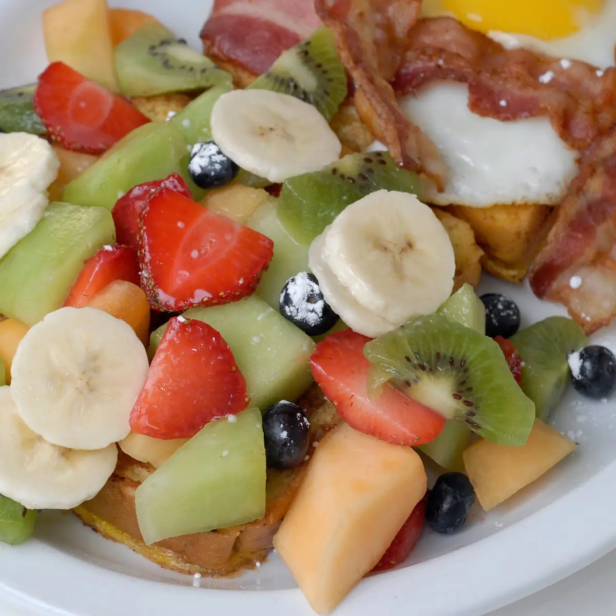 Strawberry Banana & Kiwi Waffles, Early Bird Restaurant