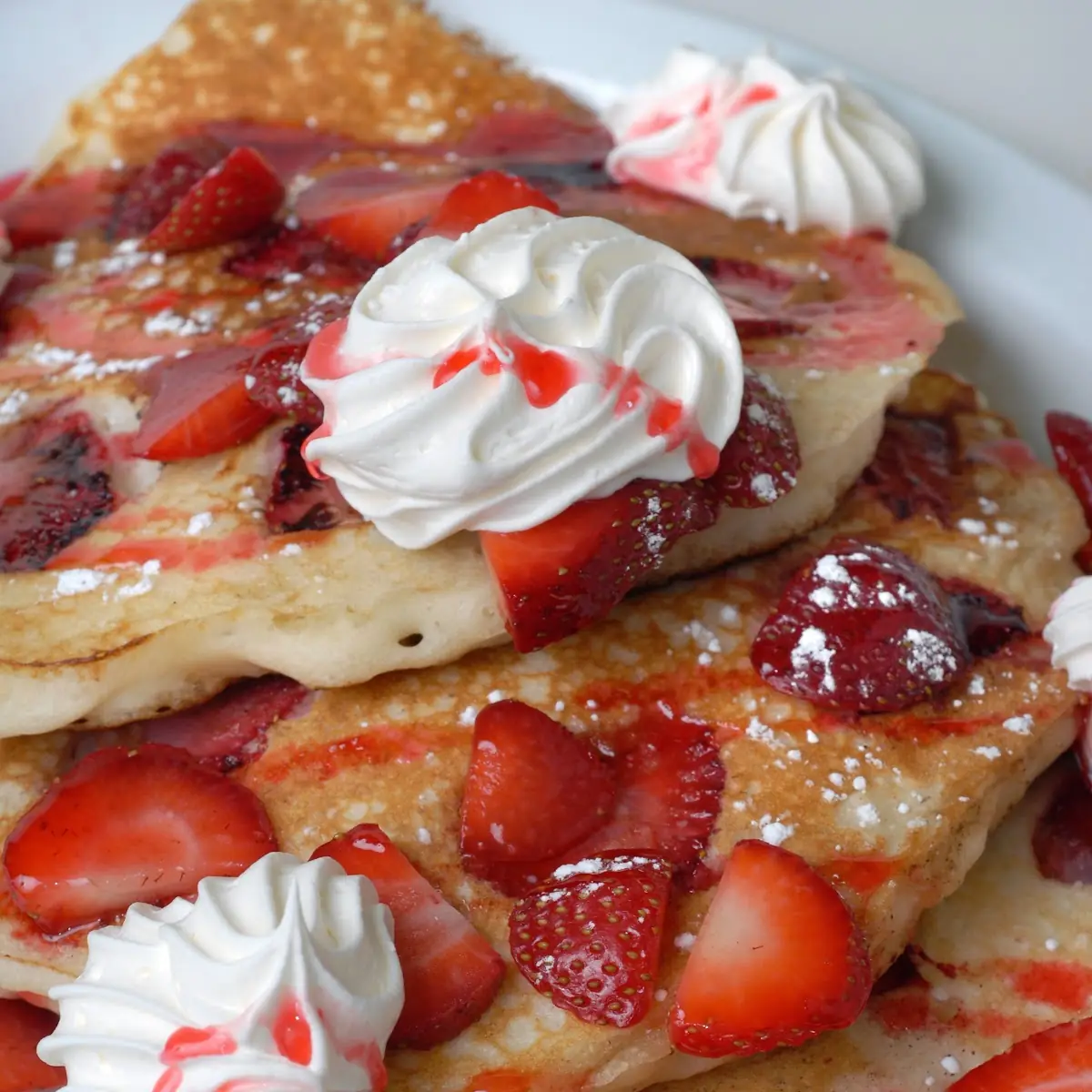 Strawberry Pancakes, Early Bird Restaurant